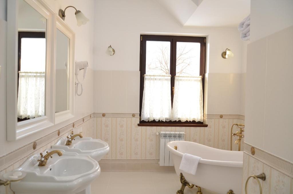 Chateau Royal Hotel Berezovka  Quarto foto
